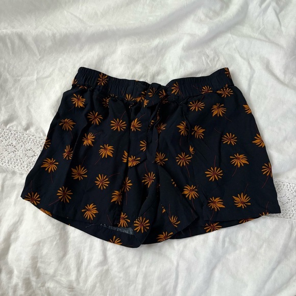 Madewell XS Navy Blue Floral Shorts Daisy pull-on tie H6562 - Picture 1 of 5
